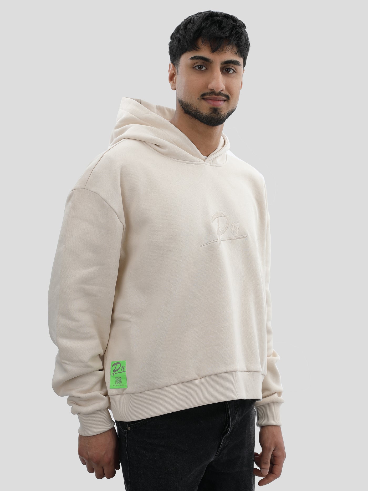 Boxy Hoodie Unisex mit großer Stickerei in Perfectly Pal